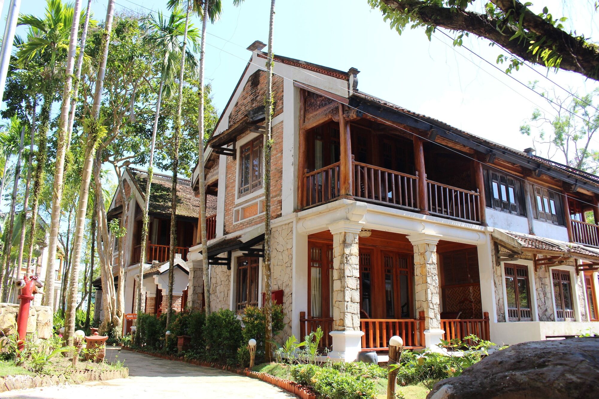 Ancient Village Phu Quoc Resort Exterior photo